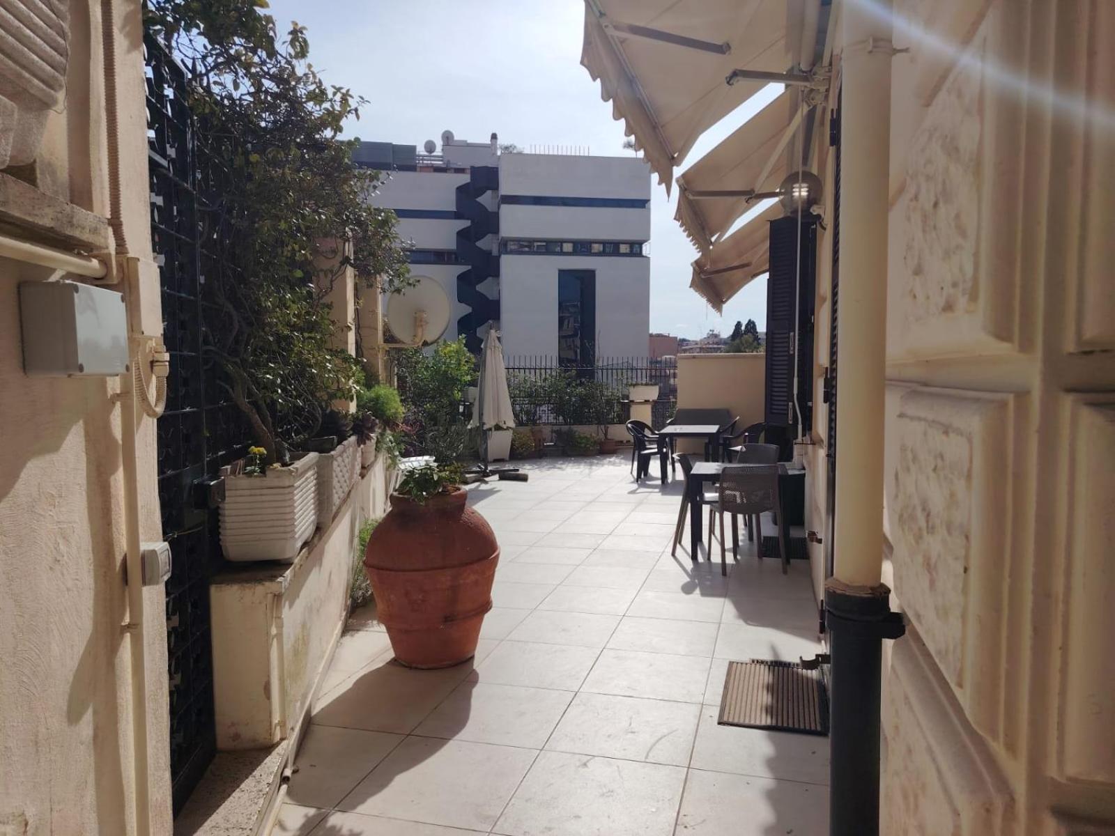 Domus Aurea B&B And Suites Рим Экстерьер фото